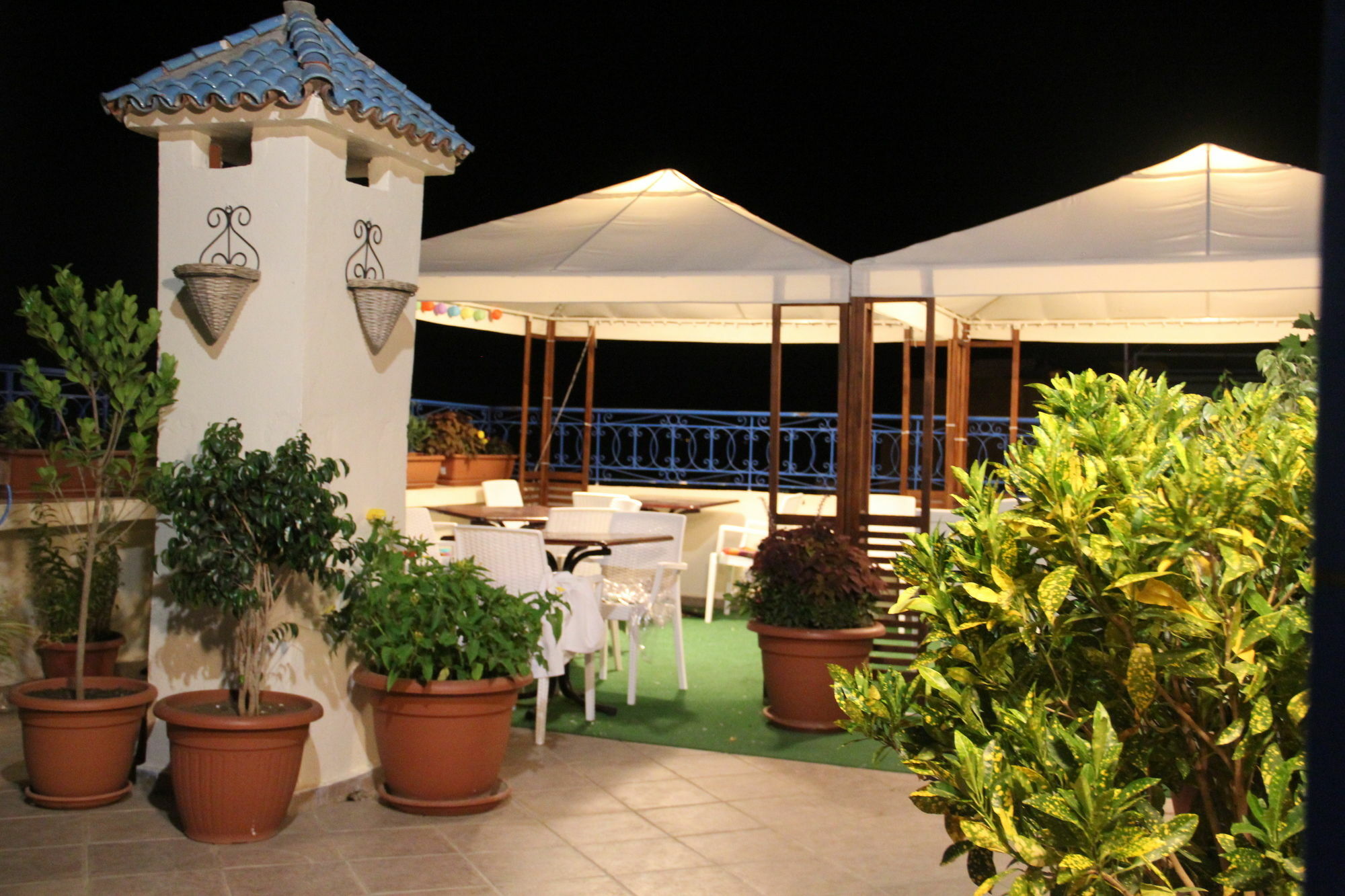 Hotel Tarek Chefchaouen Exteriör bild